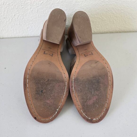 Marc Fisher MLVega Suede Block Heel Sandals Womens Size 9.5M Taupe Leather Upper - Picture 10 of 14
